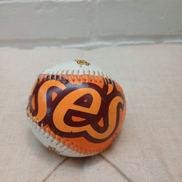 Reese's Peanut Butter Cup/Reese's Pieces Souvenir Baseball - Picture 3 of 5